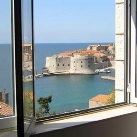 Gemuetliche Ferienwohnung In Daire Dubrovnik